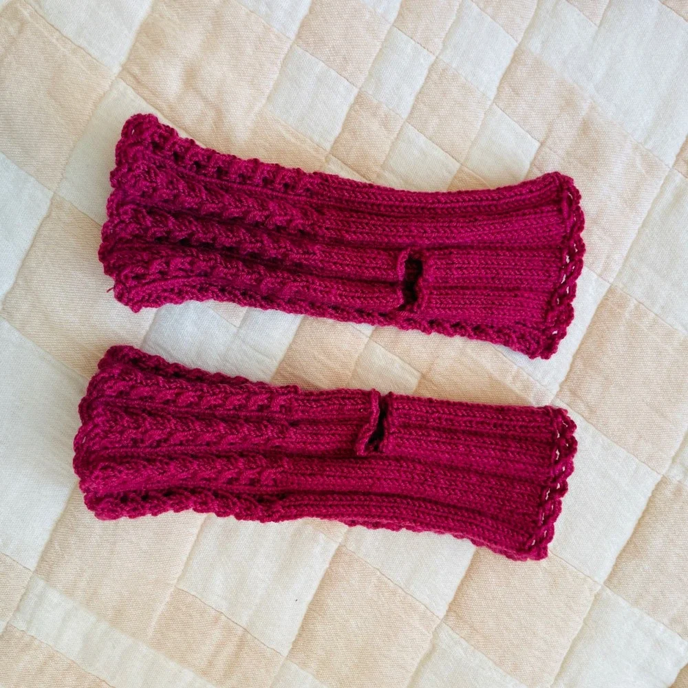 NEW Handmade Magenta Pink Knit Fingerless Gloves Cable Pointelle Wrist Warmers